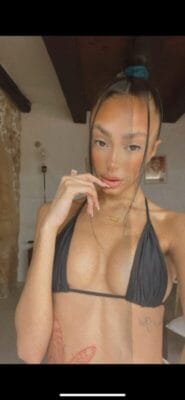 arianna British OnlyFans - @ariannaloveex