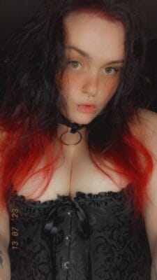 Quinn British OnlyFans - @alt_goodgirl