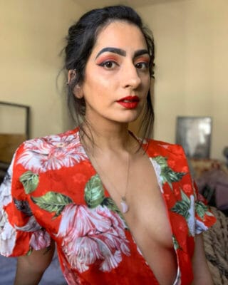 natural indian beauty British OnlyFans - @brownandhairy