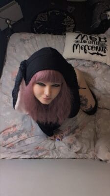 Faye Hizuki British OnlyFans - @faeryhizuki