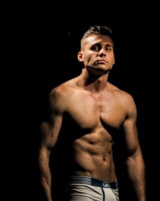 Frank Hardy British OnlyFans - @frankhardyfree