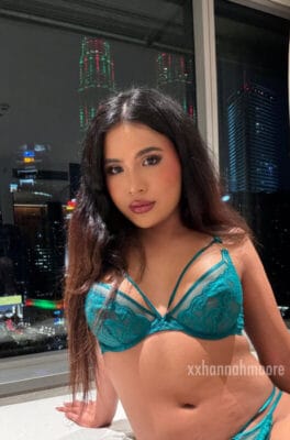 Hannah SEXTING GF British OnlyFans - @hannahmoore
