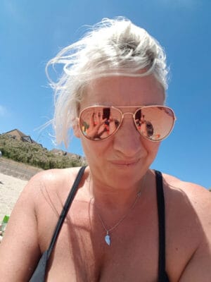 Honeypotlovinmumma British OnlyFans - @honeylovinmumma