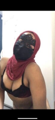 Miss Muslim British OnlyFans - @hijab-queen-free