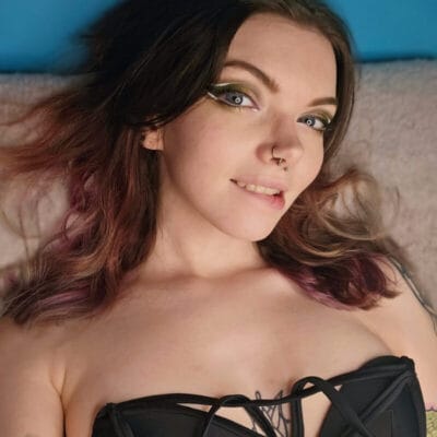 Louise Julie British OnlyFans - @ljaphra