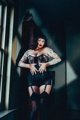 Jasmine British OnlyFans - @monroeteases