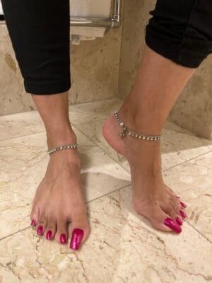 Puja British OnlyFans - @pujaprettyfeet