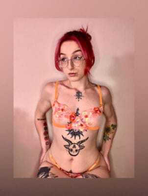 SubTheGoddess British OnlyFans - @subthegoddess