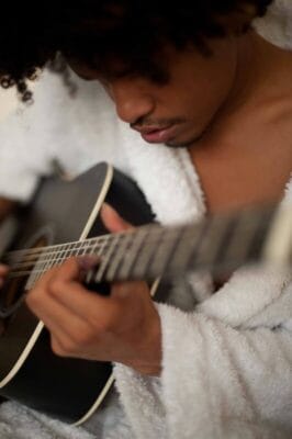 NakedGuitarist British OnlyFans - @thenakedguitarist
