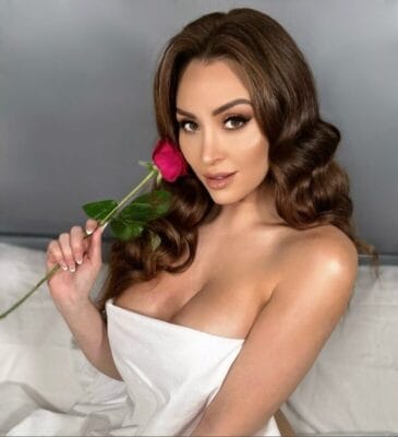 Tabitha Lyons British OnlyFans - @tabithalyons